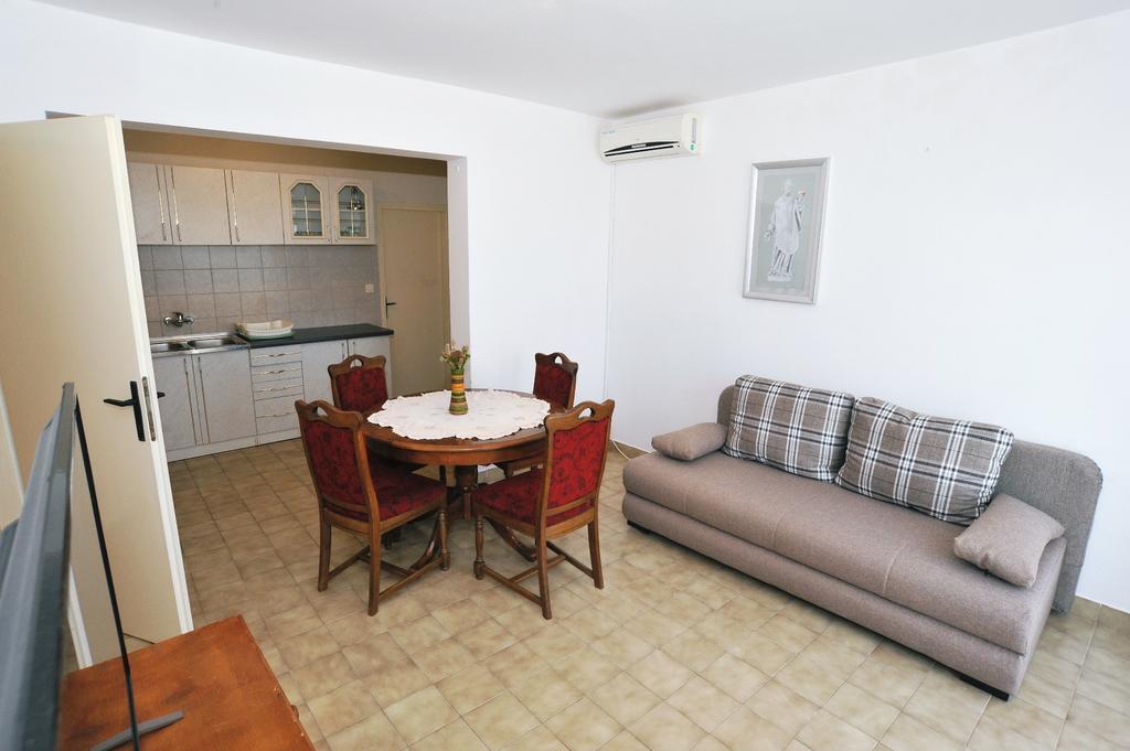 Apartments Ivan Spadina 티스노 외부 사진